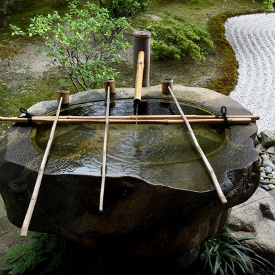 Fontaines tsukubai